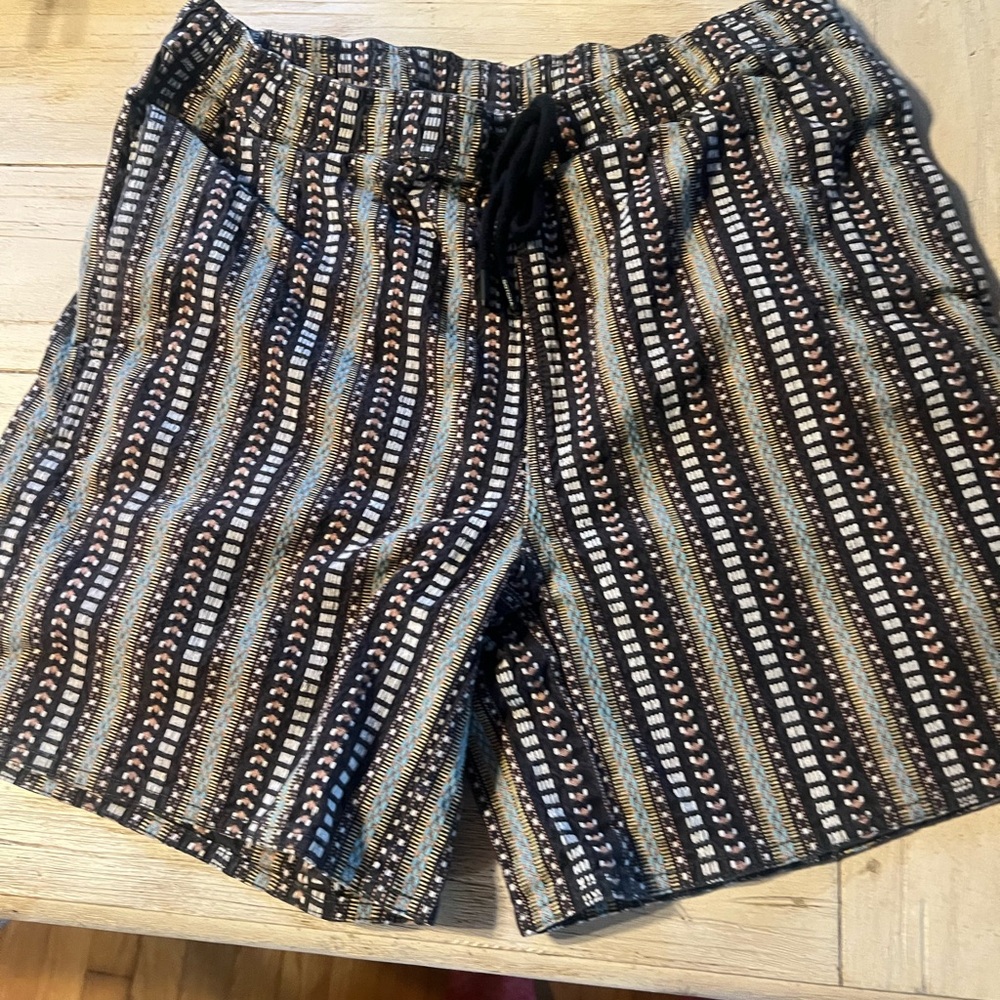 Patterned Drawstring Shorts - Picture 1 of 6